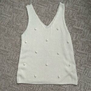 Cutie white woven top with pompoms